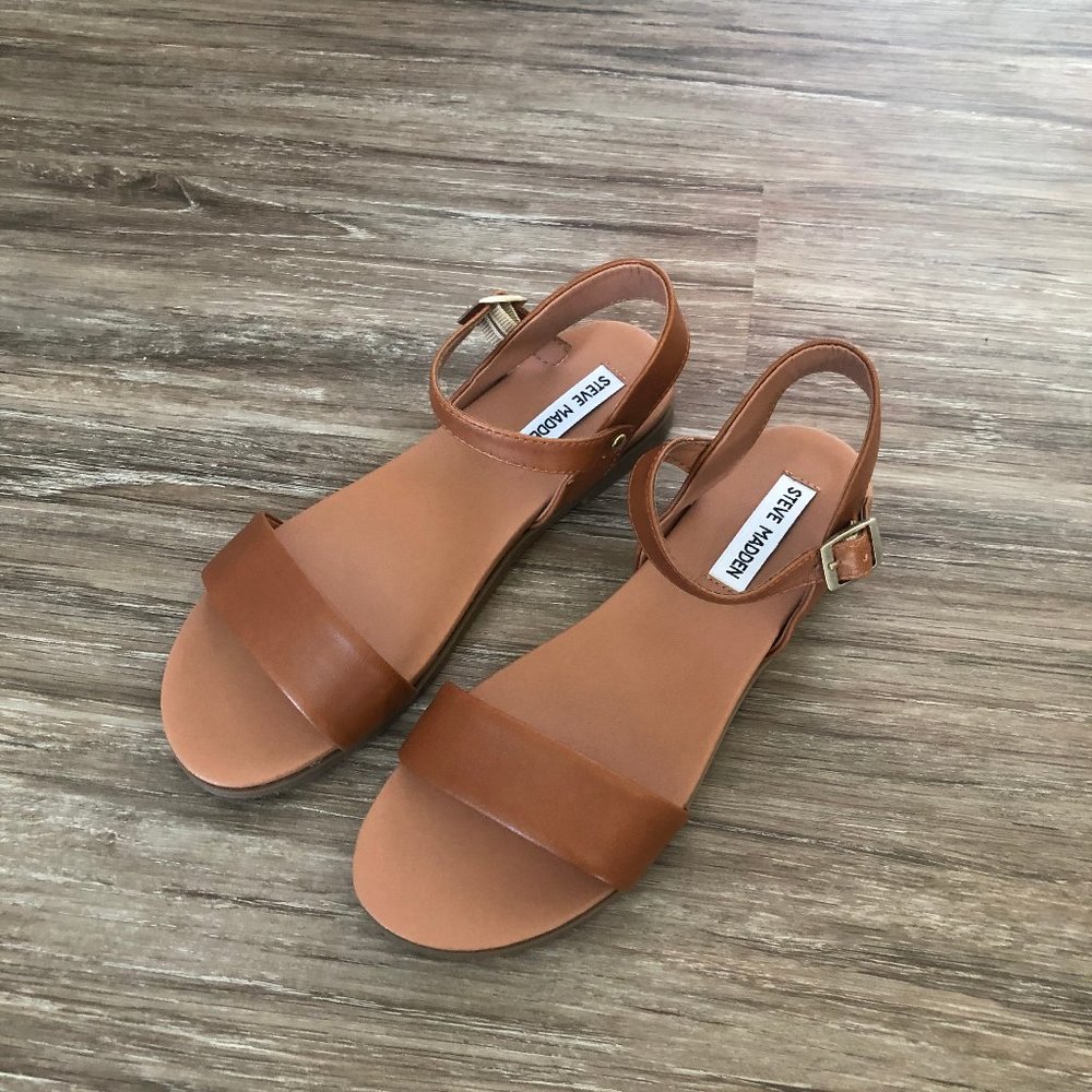 Steve Madden Dina Tan Leather Sandals